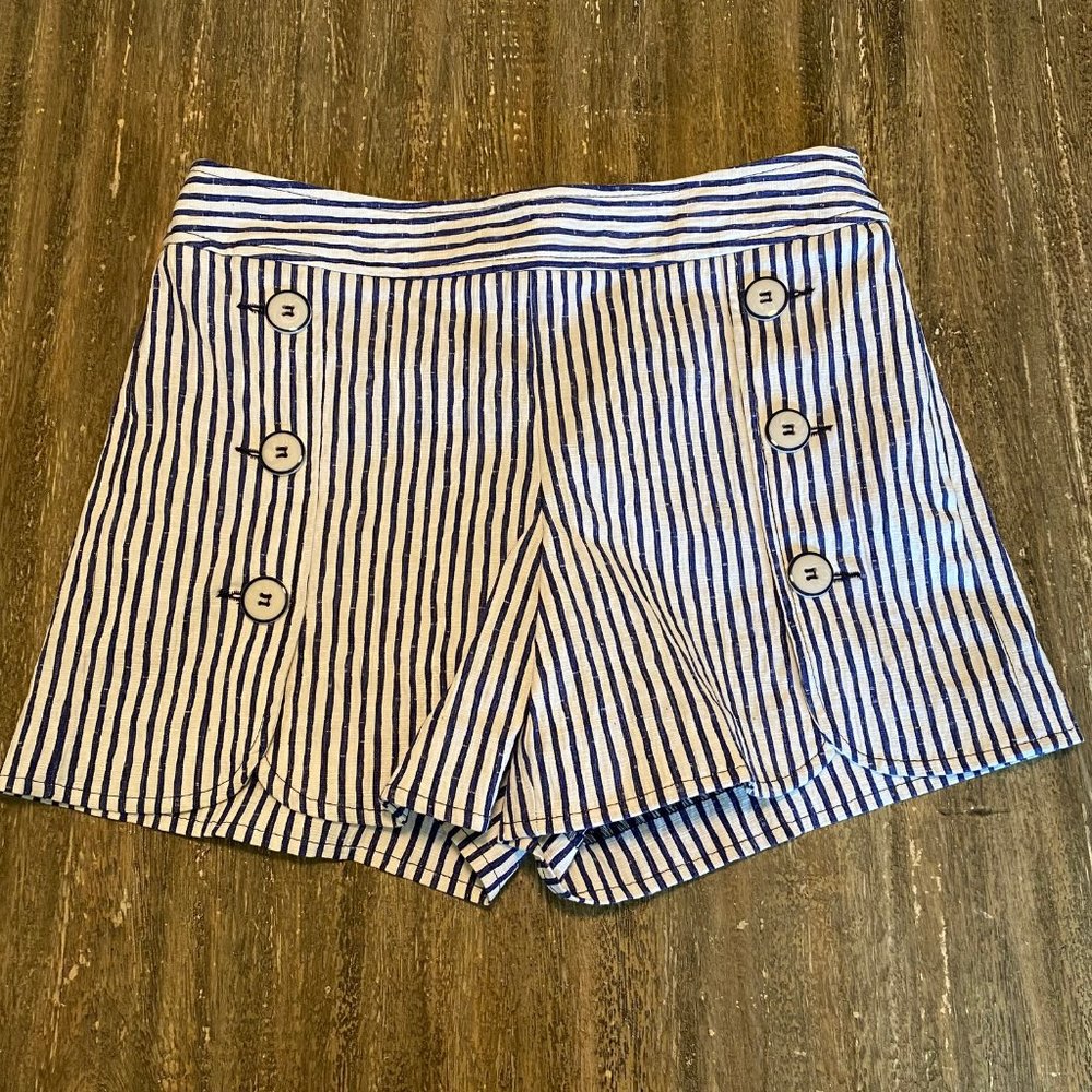 Trina Turk Whitewash Sun Short Size 00